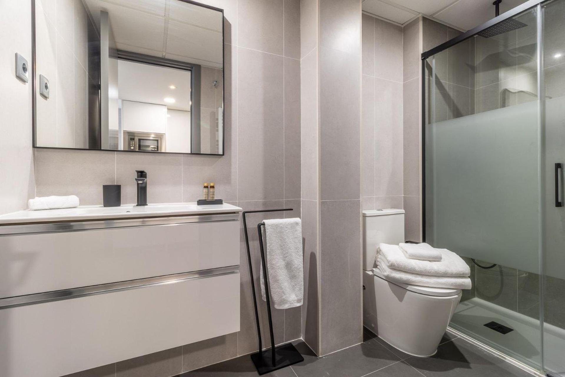 Apartament Cozy Loft Near El Rastro With A Touch Of Charm - Latina Toledo Iii Madrid